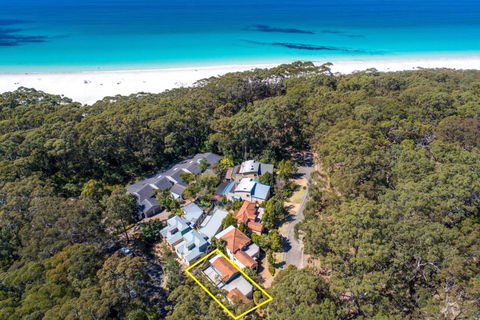 Sandpiper, Hyams Beach - Accommodation Gold Coast 1