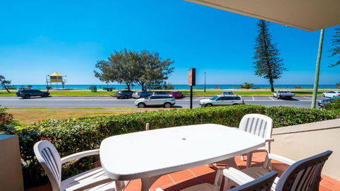 Sandrift Beachfront Apartments - Accommodation Gold Coast 3