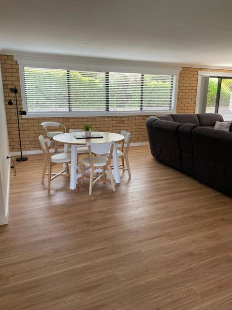 Sandstone Family Apartment - Accommodation Gold Coast 3