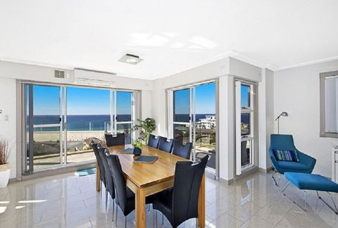 Sandy Cove Apartment The Entrance 31 - Accommodation Gold Coast 0