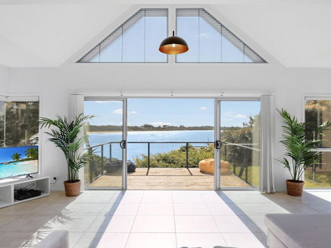 Sandy Cove - Accommodation Gold Coast 1