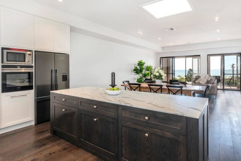 SEA FOR MILES At Semaphore To Relax & Unwind - Accommodation Gold Coast 3