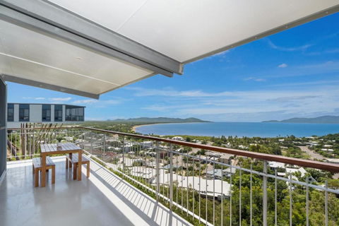 SEA-Renity II - Accommodation Gold Coast 0