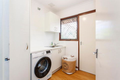 Serenity Haven - Accommodation Gold Coast 3