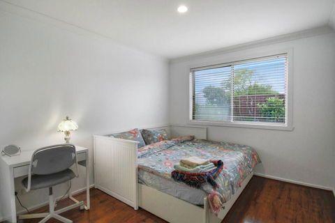 Spacious Seabrook Hideaway Near The Bay - Accommodation Gold Coast 3