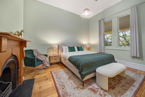 Stanley Stay - Adelaide 3 Bdrm, Central Location, WiFi - Gold Coast 4U 1