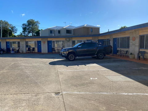 Sunburst Motel - 1 Gold Coast 2