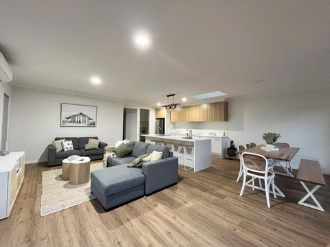 Surrey View - 1 Gold Coast 1