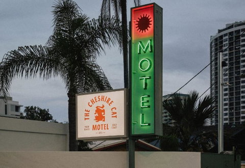 The Cheshire Cat Boutique Motel - Accommodation Gold Coast 1