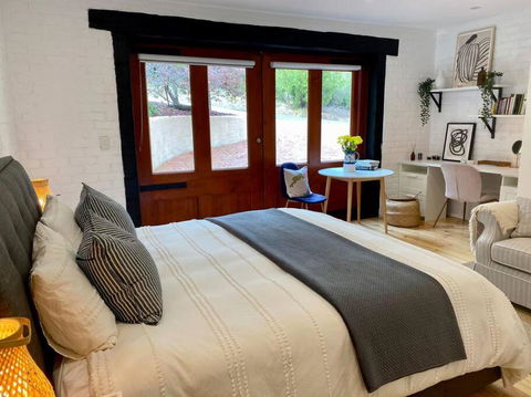 The Coach House - Gold Coast 4U 2