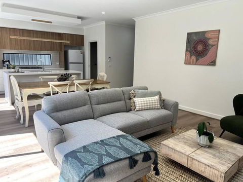 The Cosy Cottage - Accommodation Gold Coast 0