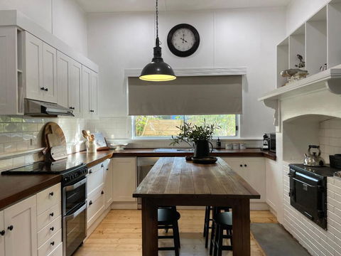 The Country House Maffra - Accommodation Gold Coast 1
