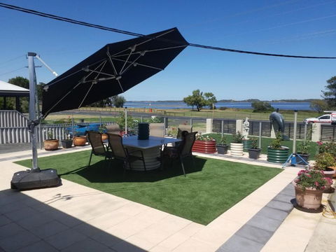 The DOLPHIN PLACE - Accommodation Gold Coast 2