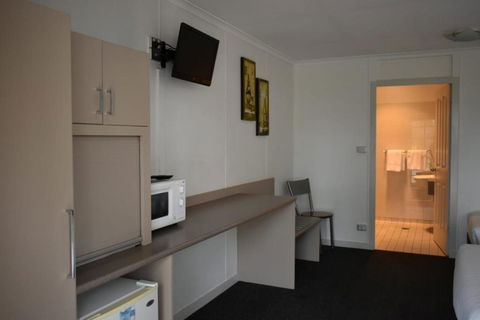 The Edge Motel - 1 Gold Coast 2