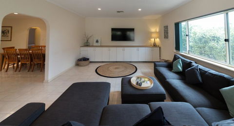 Beachside At Normanville - 7 Ronald Street - Gold Coast 4U 3