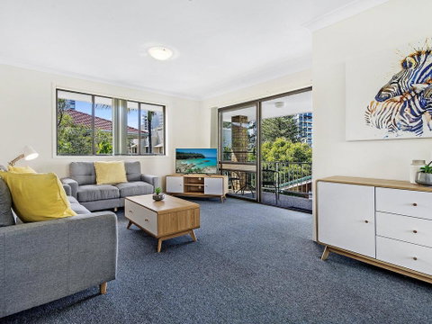 Beachside Delight Near Convention Centre - Accommodation Gold Coast 0