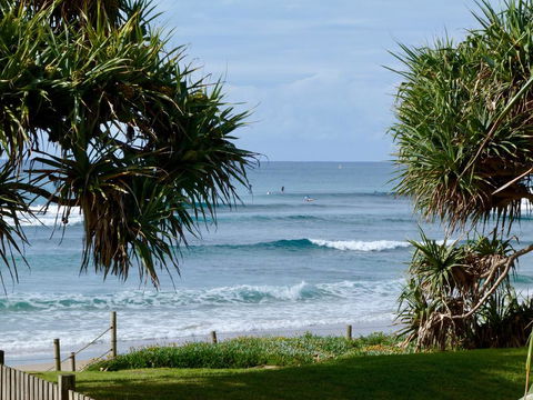 Beachside Lennox - Gold Coast 4U 0