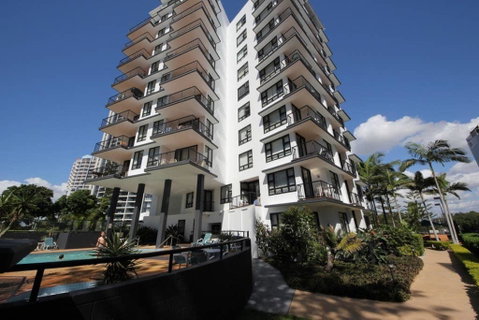 Beachside Neptune Resort Apt Upgraded! - Accommodation Gold Coast 1