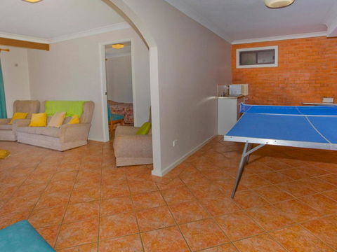 Beachside Retreat - Gold Coast 4U 3