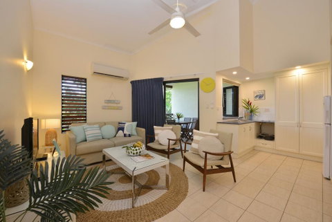 Beachstyle - Accommodation Gold Coast 2
