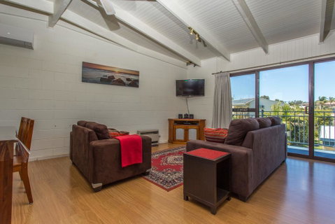Beachwalk Nine - Accommodation Gold Coast 2