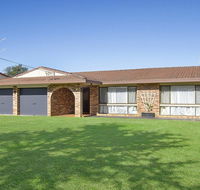 Beachway - beach access at end of street - Accommodation Gold Coast