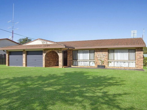 Beachway - Beach Access At End Of Street - Accommodation Gold Coast 0