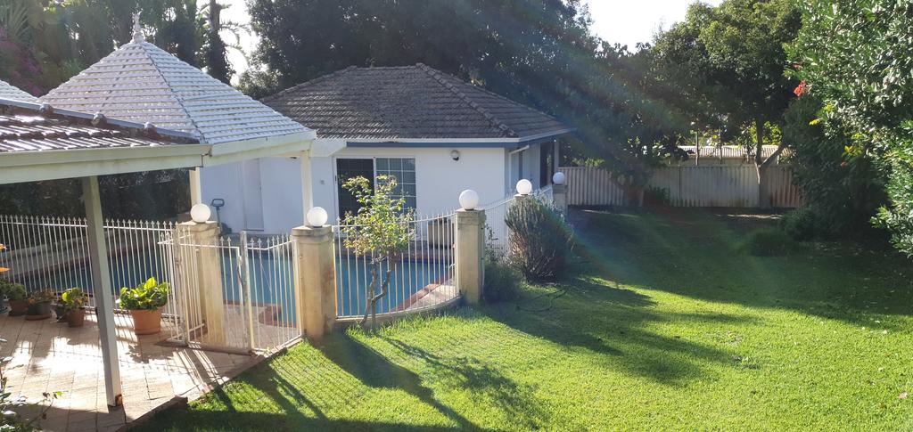 Dalkeith WA Gold Coast 4U