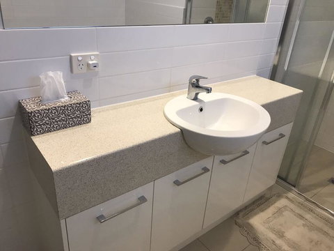 Beautiful New Room - Accommodation Gold Coast 1