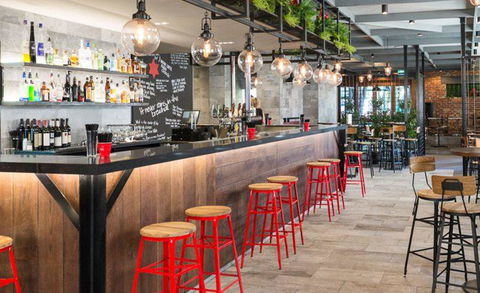 Beer Deluxe Albury - Accommodation Gold Coast 0