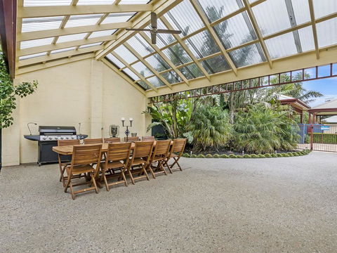BEL MIREN - DUSTY MILLER - Accommodation Gold Coast 3