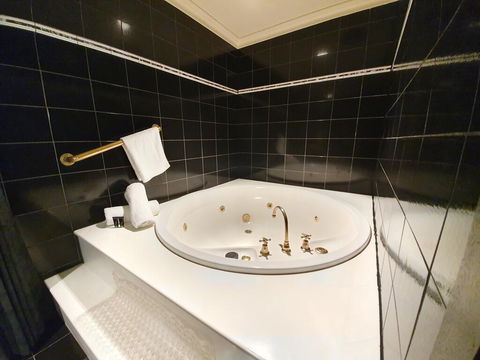 Bell Motel - Gold Coast 4U 2