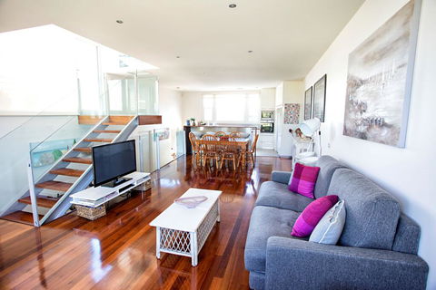 BELLA CASA - Gold Coast 4U 1