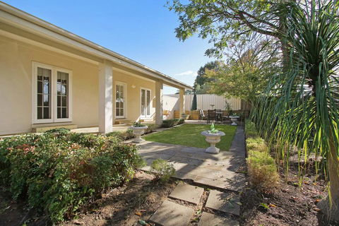 Bella House - Accommodation Gold Coast 3