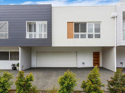 Bella K - Style, Comfort And Location - Accommodation Gold Coast 2
