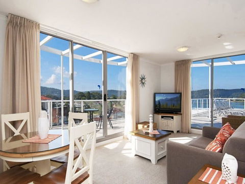 Bella Mare - 2 Bedroom Ocean View Terrace Apt - Gold Coast 4U 0