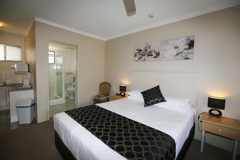 Bella Villa Motor Inn - Gold Coast 4U 0