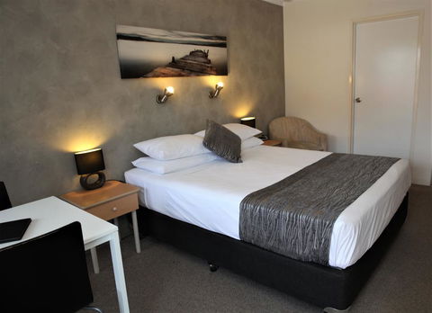 Bella Villa Motor Inn - Gold Coast 4U 2