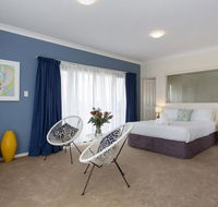Bella Vista Townhouse with Views - Accommodation Gold Coast
