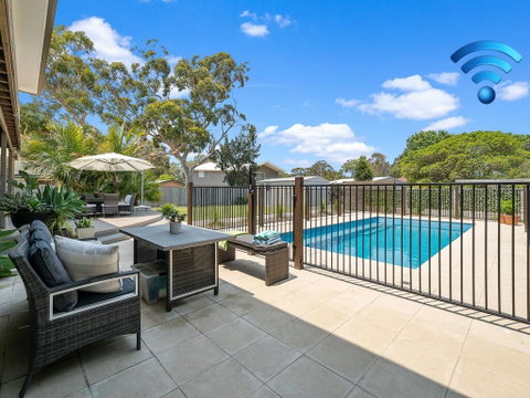 Belle View - Callala Bay - Accommodation Gold Coast 0