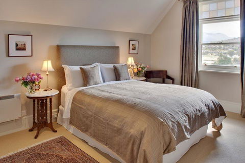 Bellerive House - Accommodation Gold Coast 1