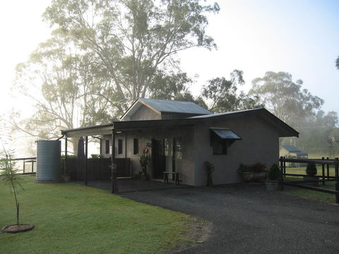 Belvoir B&B Cottages - Gold Coast 4U 2