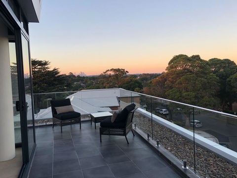 Benalong Apartment - At Gladesville - Gold Coast 4U 3