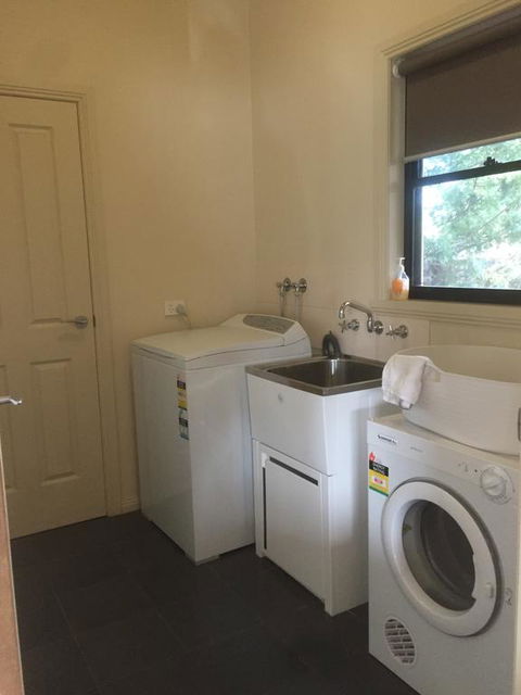 Bennett House Horsham - Accommodation Gold Coast 2