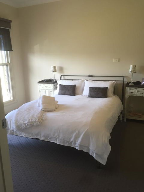 Bennett House Horsham - Accommodation Gold Coast 0