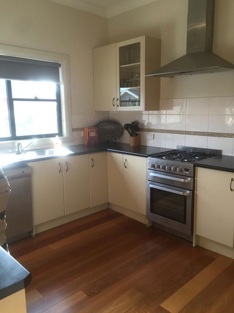 Bennett House Horsham - Accommodation Gold Coast 3