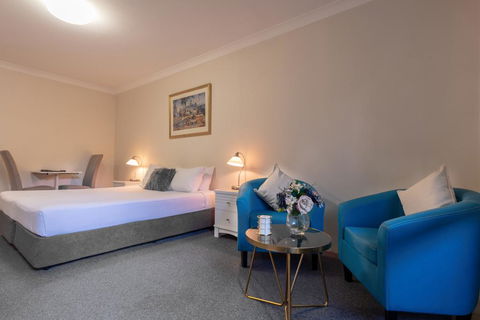 Benson Court Motel - Gold Coast 4U 3