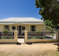 Berkeley Street Townhouse - Gold Coast 4U