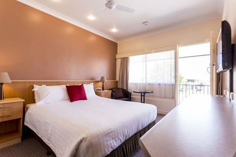 Best Western Motel Farrington - Accommodation Gold Coast 1