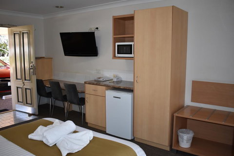 Best Western Tuscany On Tor Motor Inn - Accommodation Gold Coast 3